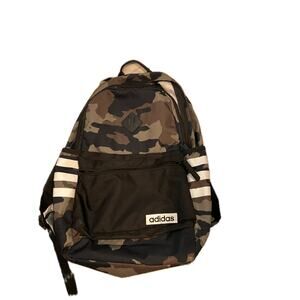 Adidas Classic 3-Stripes III Backpack Legacy Green Camo